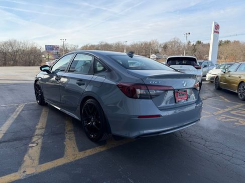 Used 2025 Honda Civic Sport image 7