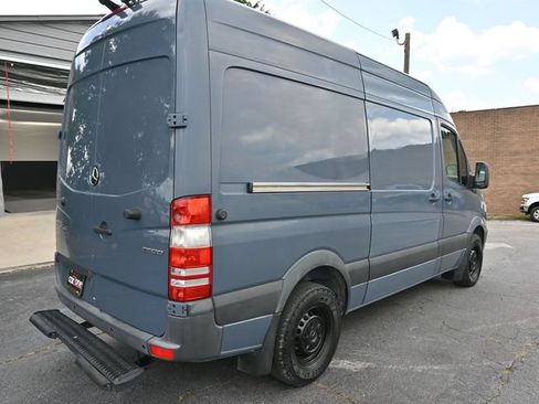 Used 2018 Mercedes-Benz Sprinter 2500 image 27