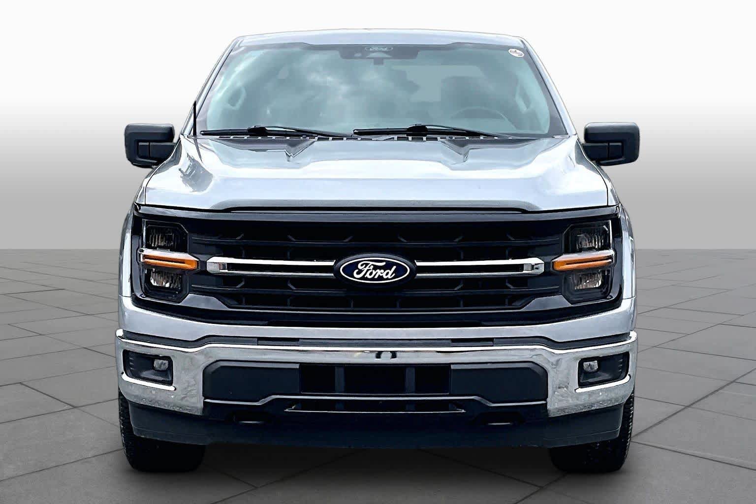 Used 2025 Ford F150 XLT w/ Equipment Group 301A Standard AWD/4WD image 4