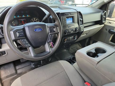 Used 2019 Ford F150 XL w/ Equipment Group 101A Mid AWD/4WD image 9