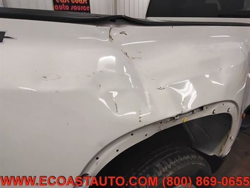 Used 2023 Chevrolet Silverado 3500 LT w/ Convenience Package image 23