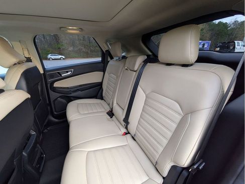 Certified 2023 Ford Edge SEL w/ Convenience Package image 27