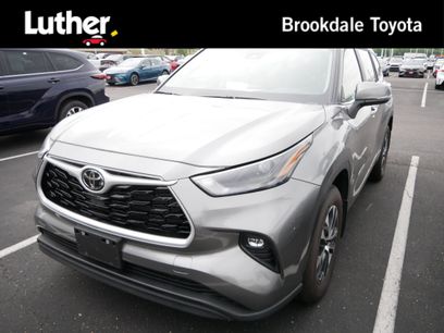 Certified 2026 Toyota Highlander XLE