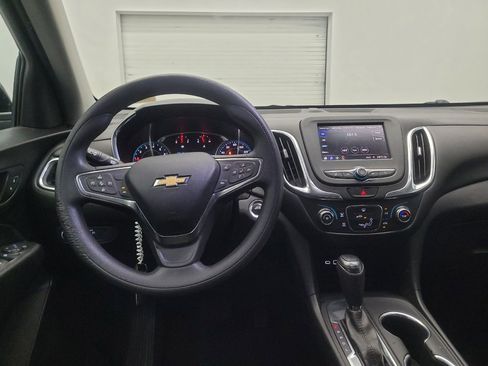 Used 2021 Chevrolet Equinox LT FWD image 22