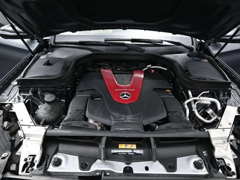 Used 2019 Mercedes-Benz GLC 43 AMG 4MATIC image 27