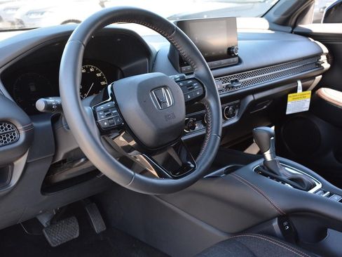 Used 2024 Honda HR-V Sport image 10