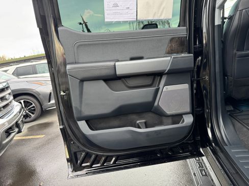 Used 2025 Ford F350 Lariat w/ Lariat Ultimate Package image 35