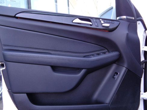 Used 2019 Mercedes-Benz GLS 450 4MATIC w/ Premium 1 Package image 14