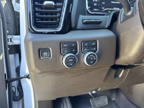 Used 2025 GMC Sierra 2500 Denali w/ Denali Reserve Package image 21