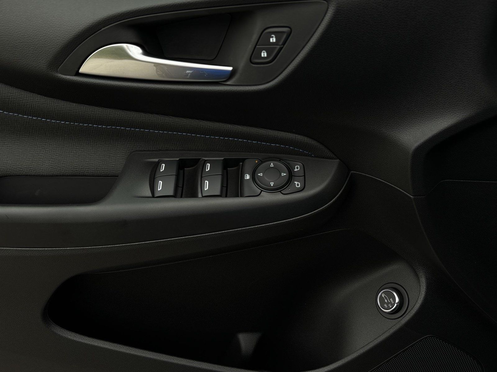 New 2026 Buick Envista Sport Touring w/ Convenience I Package FWD image 15