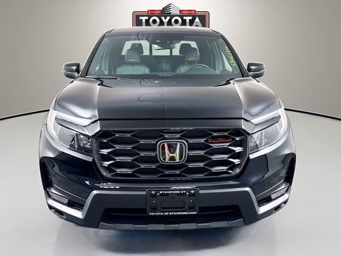 Used 2025 Honda Ridgeline TrailSport image 2