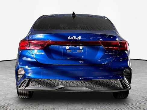 Used 2023 Kia Forte LXS FWD image 5