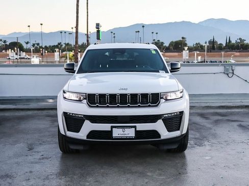 New 2026 Jeep Grand Cherokee L Limited RWD image 3