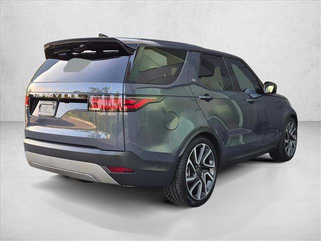 Used 2025 Land Rover Discovery S AWD/4WD image 5