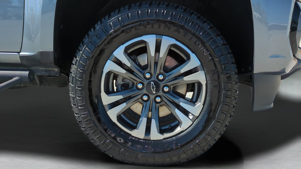 Used 2022 Chevrolet Colorado Z71 AWD/4WD image 10