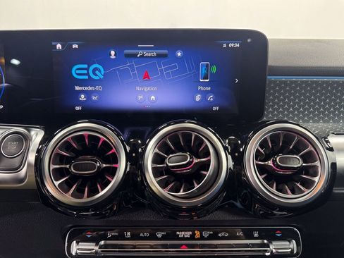 Certified 2024 Mercedes-Benz EQB 300 300 w/ Winter Package image 17