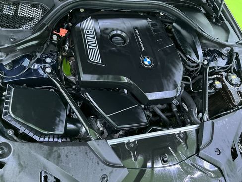 Used 2018 BMW 530i xDrive AWD/4WD image 18