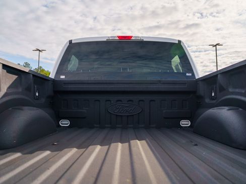 Certified 2020 Ford F150 XLT w/ Trailer Tow Package AWD/4WD image 16