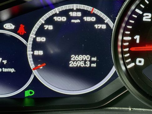 Certified 2023 Porsche Cayenne Platinum Edition AWD/4WD image 25