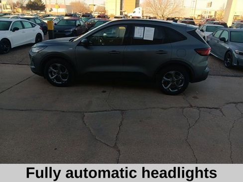 Used 2025 Ford Escape ST-Line image 8