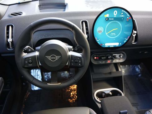 Certified 2025 MINI Cooper Countryman S image 7