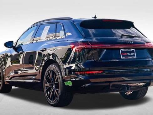 Used 2023 Audi e-tron Chronos w/ Chronos Package image 4