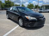 Used 2017 Toyota Camry LE image 3