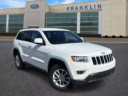 Used 2014 Jeep Grand Cherokee Laredo w/ 18" Wheel & 8.4" Radio Group AWD/4WD image 1