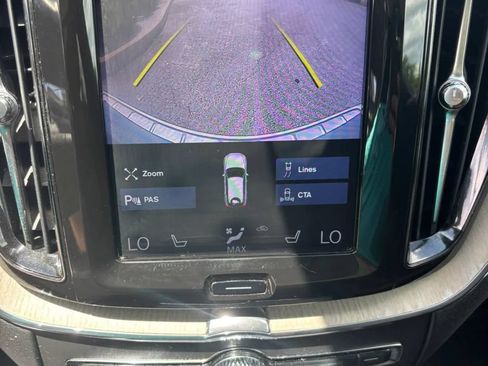 Used 2018 Volvo XC60 T6 Inscription w/ Convenience Package AWD/4WD image 11