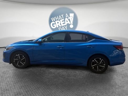 Used 2024 Nissan Sentra SV FWD image 7