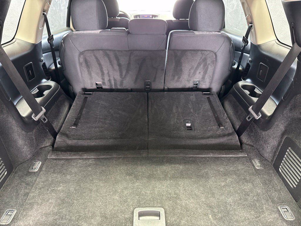 Used 2019 Nissan Pathfinder SV w/ SV All Weather Package FWD image 28