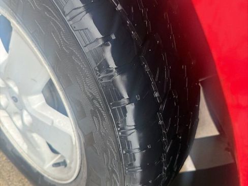 Used 2009 Ford Escape XLT image 16