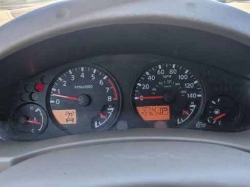 Used 2015 Nissan Frontier SV image 29