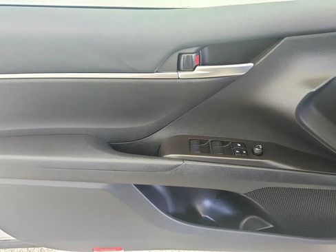 Used 2024 Toyota Camry SE w/ Cold Weather Package FWD image 24