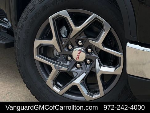 New 2026 GMC Sierra 1500 SLT AWD/4WD image 9