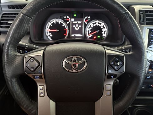 Certified 2024 Toyota 4Runner Limited AWD/4WD image 22