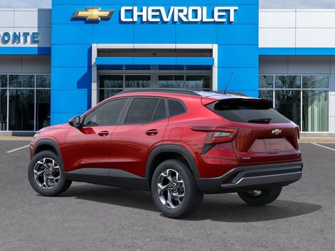 New 2026 Chevrolet Trax LT w/ Driver Confidence Package image 27