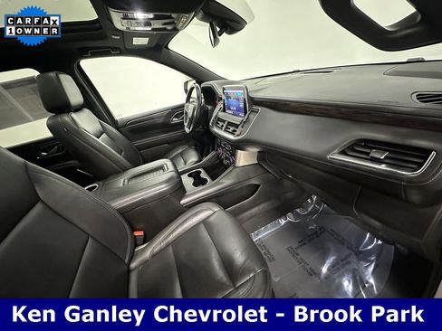 Used 2021 Chevrolet Suburban LT image 24