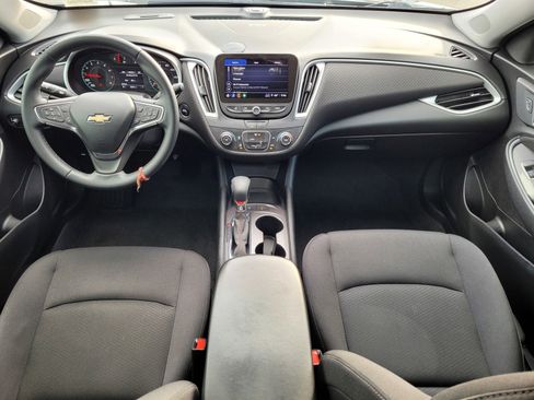 Used 2024 Chevrolet Malibu RS image 10
