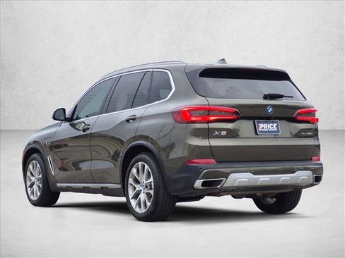Used 2022 BMW X5 xDrive45e w/ Climate Comfort Package AWD/4WD image 8