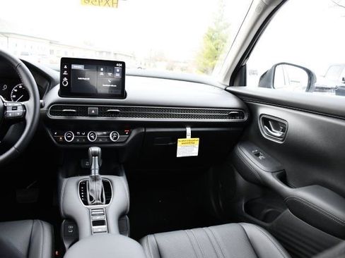 New 2026 Honda HR-V EX-L image 19