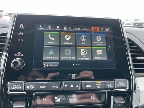 Used 2024 Honda Odyssey EX-L image 16