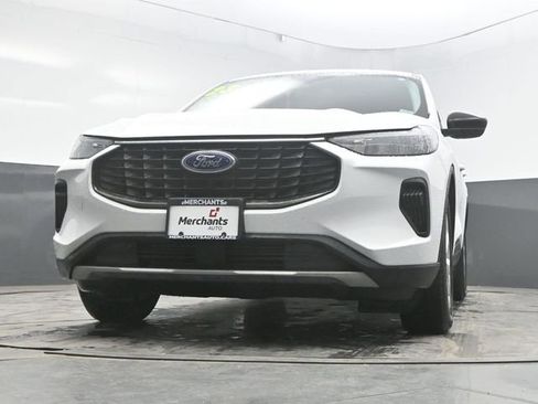 Used 2023 Ford Escape Active w/ Tech Pack #1 FWD image 32