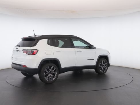 New 2026 Jeep Compass Limited image 28
