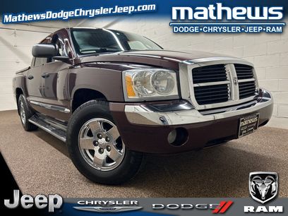 Used 2005 Dodge Dakota Laramie w/ Trailer Tow Group