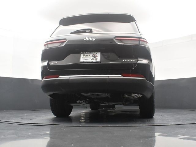 Used 2025 Jeep Grand Cherokee L Limited AWD/4WD image 23