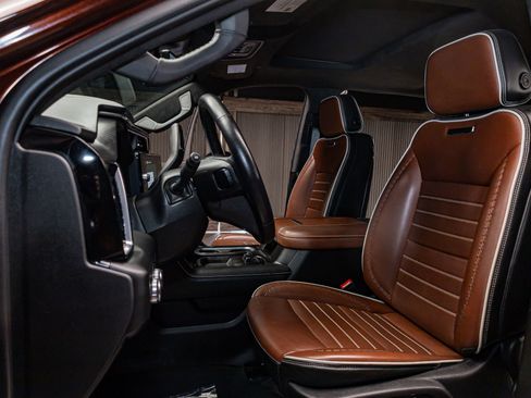 Used 2024 GMC Sierra 2500 Denali Ultimate image 24