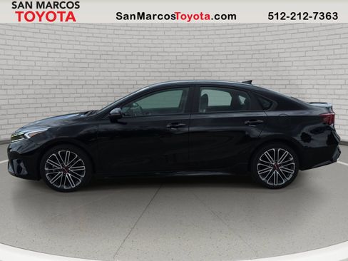 Used 2023 Kia Forte GT w/ GT2 Package FWD image 9