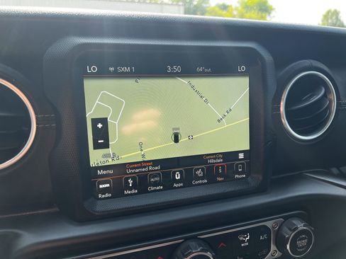 Used 2019 Jeep Wrangler Unlimited Sahara w/ Dual Top Group image 20