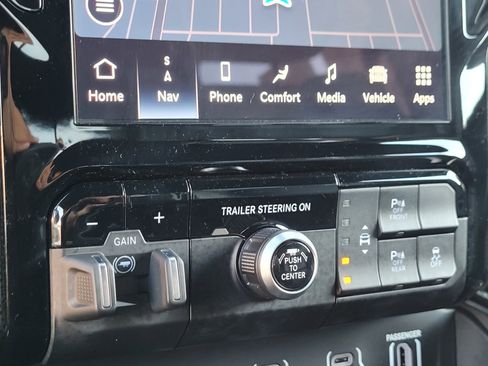 Used 2025 RAM 1500 Limited w/ Trailer Tow Group image 20